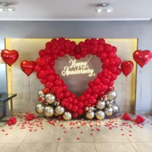 Amazing Red Heart Happy Anniversary Decoration